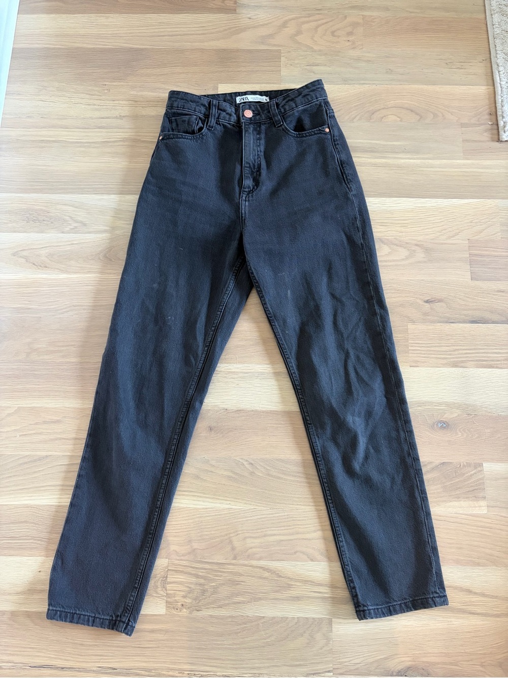 Zara Black High-Rise Jeans